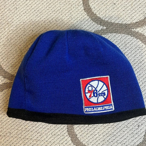 Adidas NBA Philadelphia 76’ers basketball reversible beanie - Picture 4 of 12